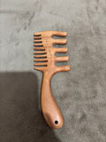 Peigne double à manche en bois