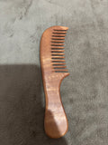 Peigne courbe en bois